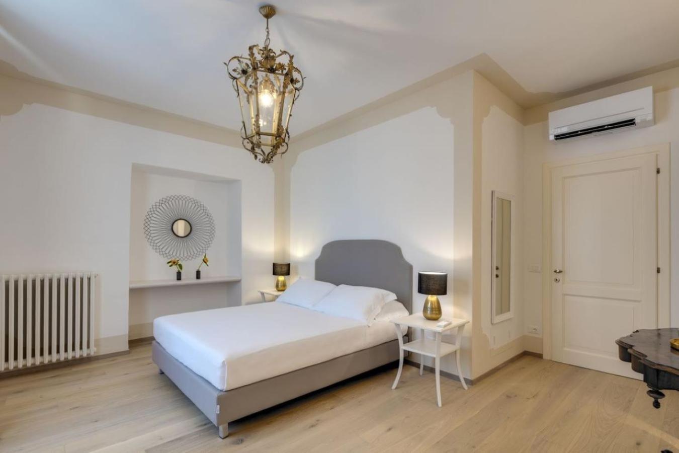 Rambaldi Apartments In Casa Nr 6 With Shared Terrace Bardolino Exterior foto